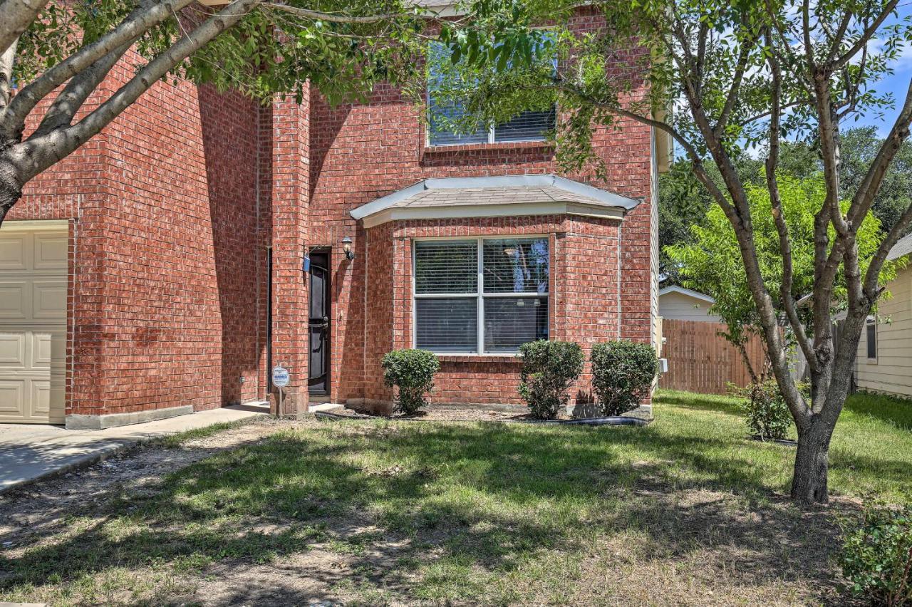 Spacious San Antonio Home About 9 Miles To Usta! Exterior photo